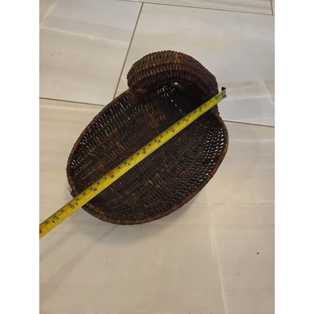 Vintage Antique‎ Duck Shaped Basket  E2